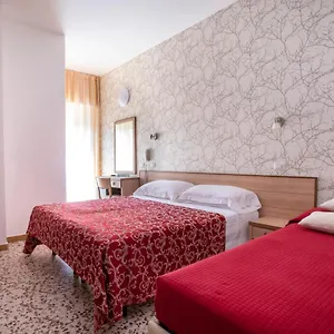 https://hotel-ravello.riccione-hotels.org