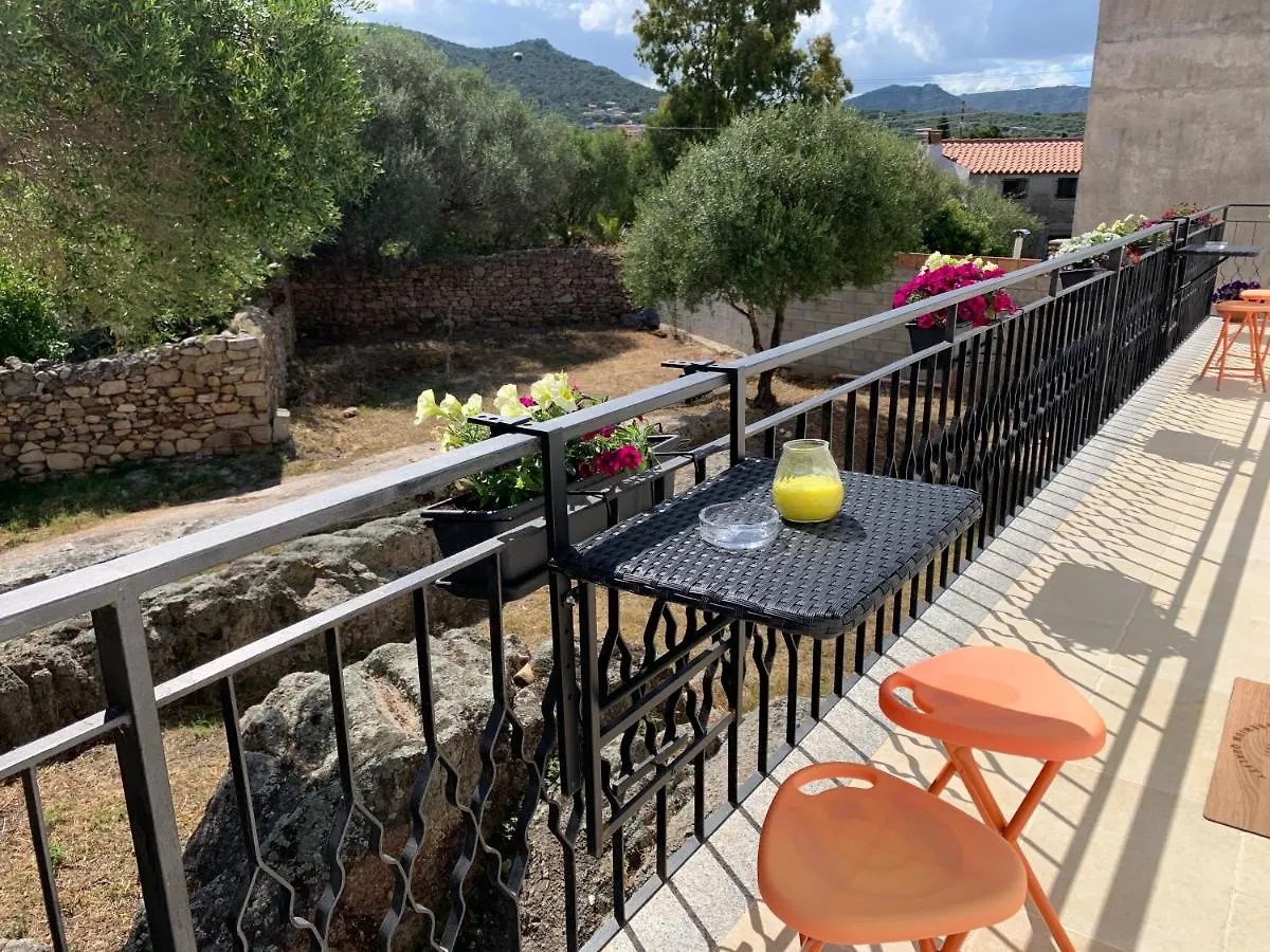 Bed & Breakfast B&B Somiar San Teodoro  Italy