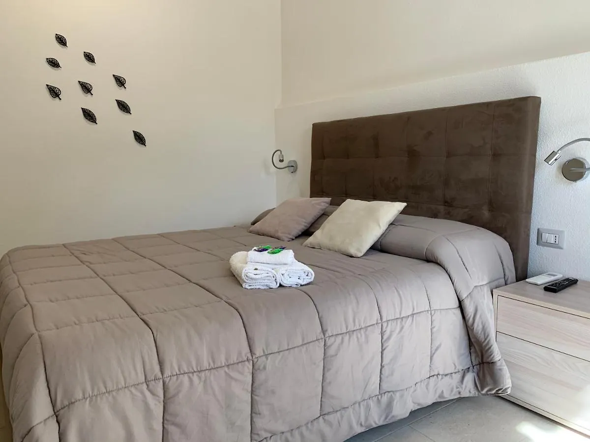 B&B Somiar San Teodoro  Bed & Breakfast San Teodoro (Sardinia)